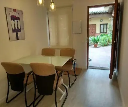 Nuncio Viejo By Ap *